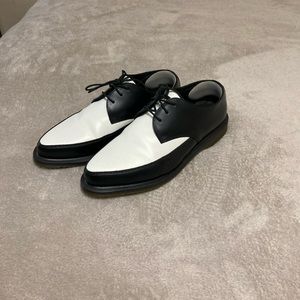 Dr. Martens Pointed Toe Willis Creeper